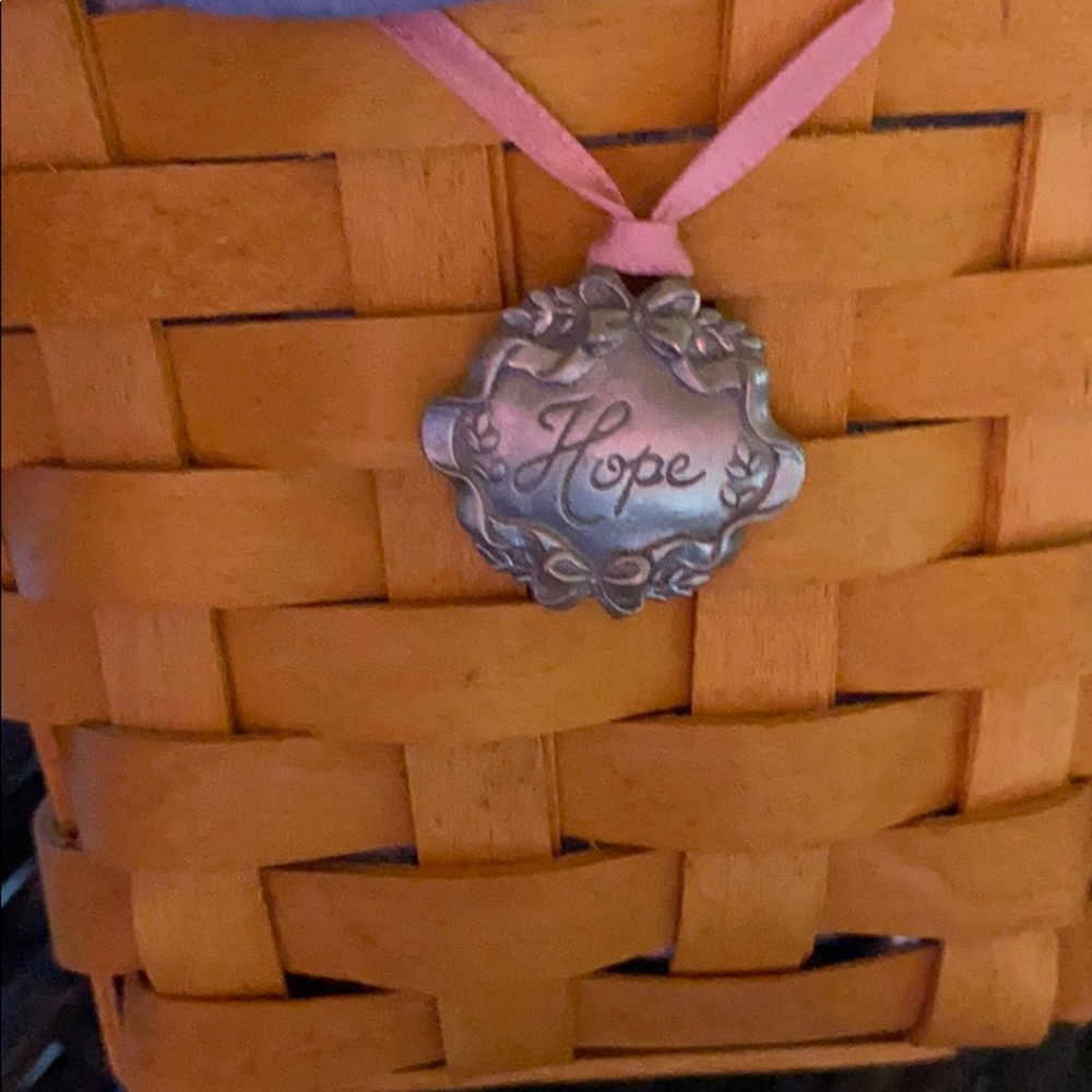 2000 & 2001 Horizon of Hope Longaberger baskets - Picture 5 of 5